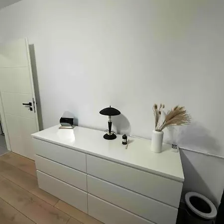 Urban 2bedroom Ultra-central Free Parking * Bucarest