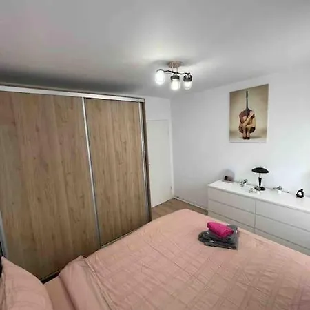 Urban 2bedroom Ultra-central Free Parking Bucarest